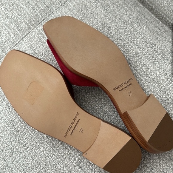 New! Manolo Blahnik Red Suede Women's Slide Sandals - Picture 6 of 6